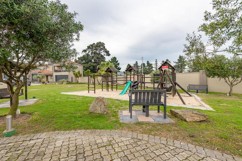3 Bedroom Property for Sale in Brackenfell South Western Cape